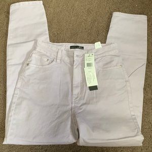 Women’s Mom Jeans size 27. Lavender